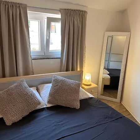 Apartment Zara *