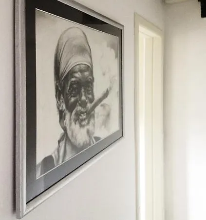 Apartment Zara Задар