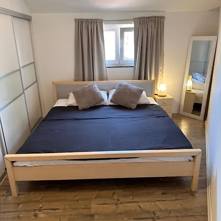 شقة Apartment Zara زادار