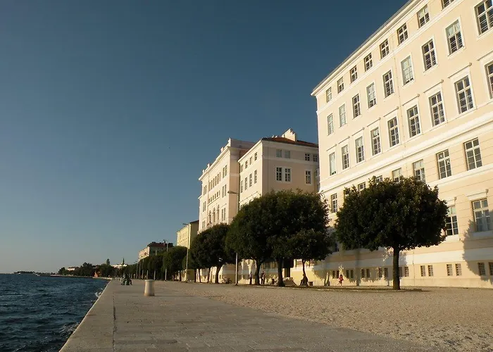 Διαμέρισμα Apartment Zara *